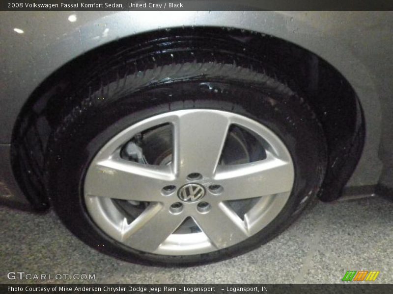 United Gray / Black 2008 Volkswagen Passat Komfort Sedan