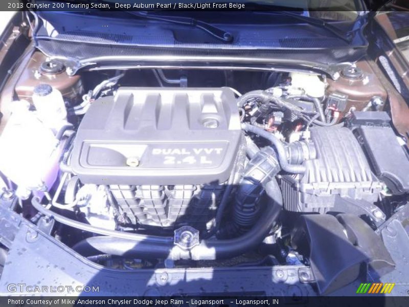 Deep Auburn Pearl / Black/Light Frost Beige 2013 Chrysler 200 Touring Sedan