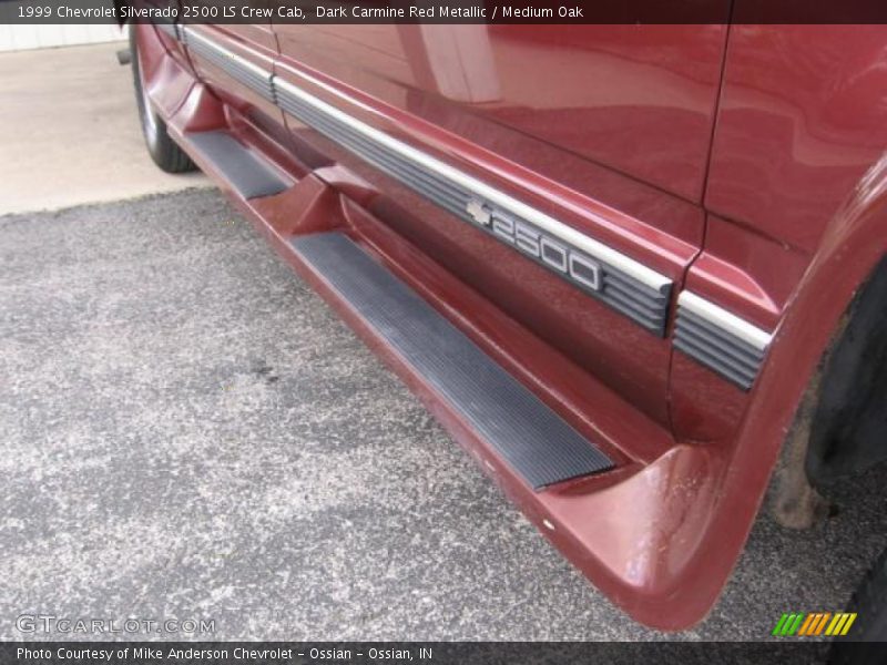 Dark Carmine Red Metallic / Medium Oak 1999 Chevrolet Silverado 2500 LS Crew Cab