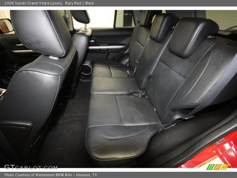 Racy Red / Black 2006 Suzuki Grand Vitara Luxury
