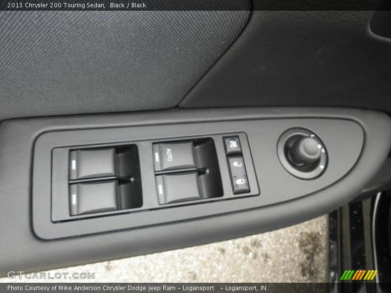 Black / Black 2013 Chrysler 200 Touring Sedan