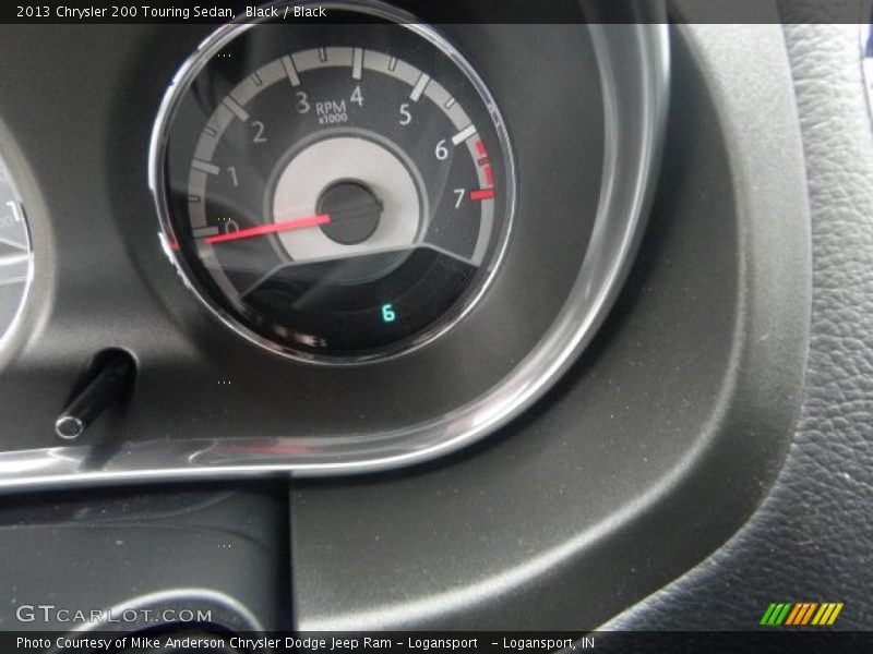 Black / Black 2013 Chrysler 200 Touring Sedan