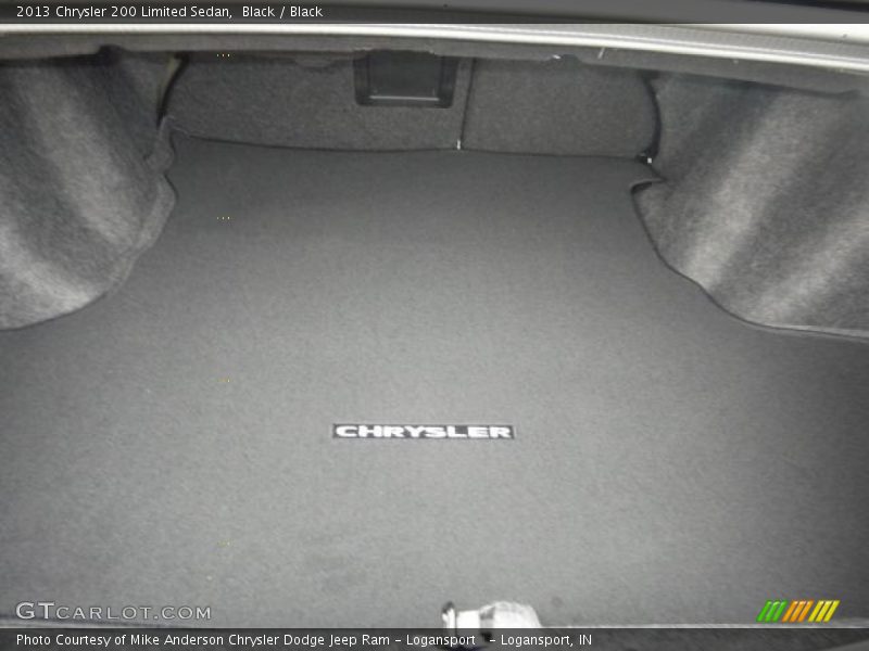 Black / Black 2013 Chrysler 200 Limited Sedan