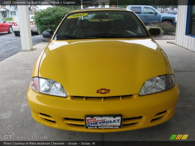 Yellow / Graphite 2002 Chevrolet Cavalier Coupe
