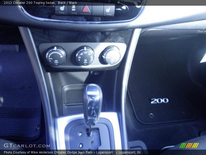 Black / Black 2013 Chrysler 200 Touring Sedan