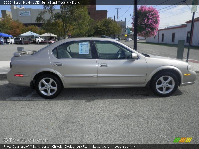 Sunlit Sand Metallic / Blond 2000 Nissan Maxima SE