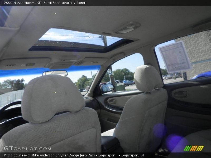Sunlit Sand Metallic / Blond 2000 Nissan Maxima SE