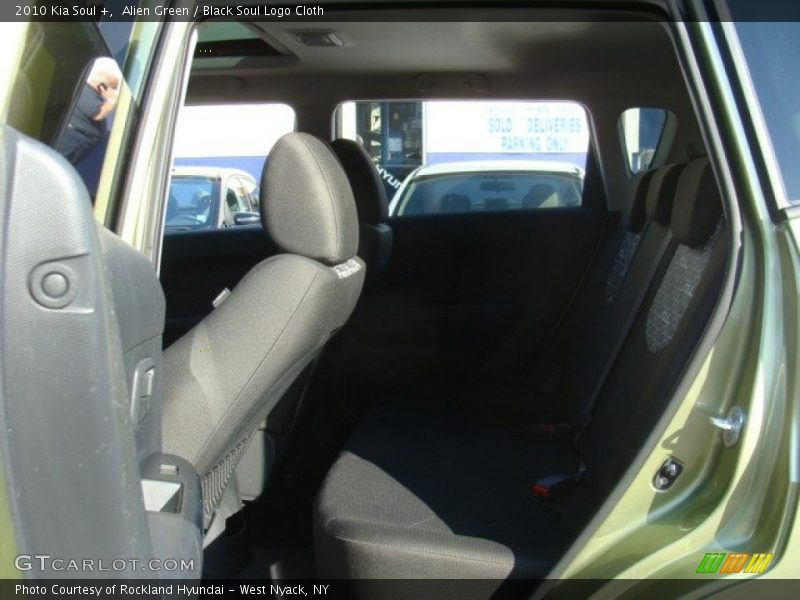 Alien Green / Black Soul Logo Cloth 2010 Kia Soul +