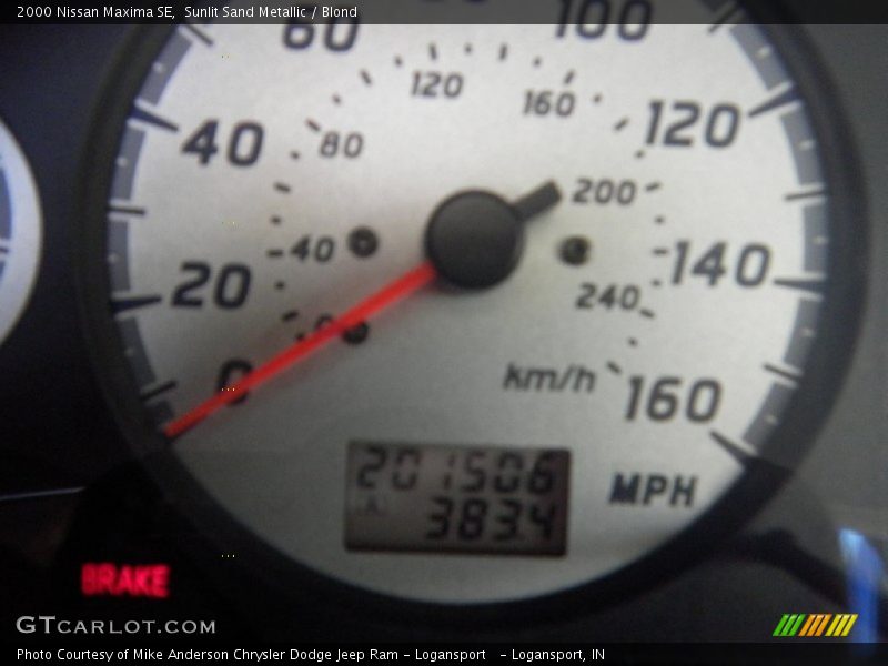 Sunlit Sand Metallic / Blond 2000 Nissan Maxima SE