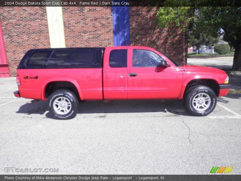 Flame Red / Dark Slate Gray 2004 Dodge Dakota Sport Club Cab 4x4