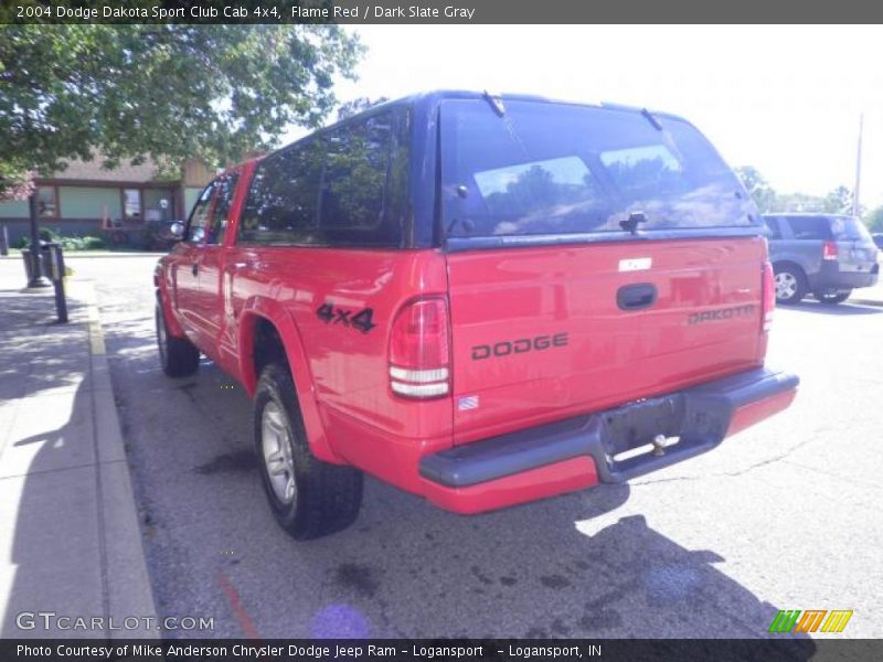 Flame Red / Dark Slate Gray 2004 Dodge Dakota Sport Club Cab 4x4