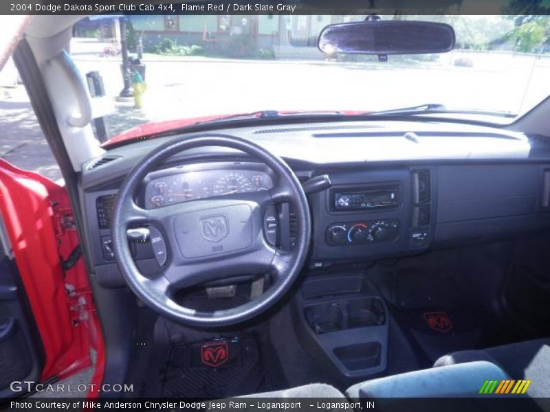 Flame Red / Dark Slate Gray 2004 Dodge Dakota Sport Club Cab 4x4
