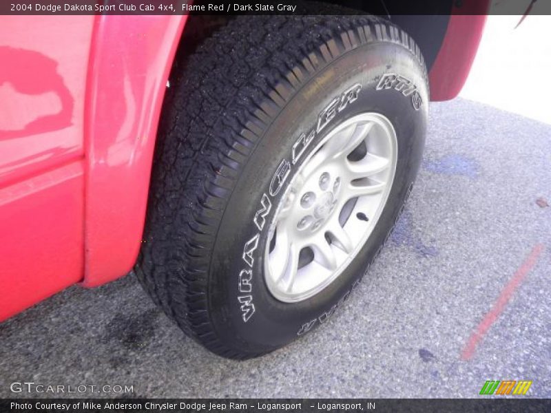 Flame Red / Dark Slate Gray 2004 Dodge Dakota Sport Club Cab 4x4