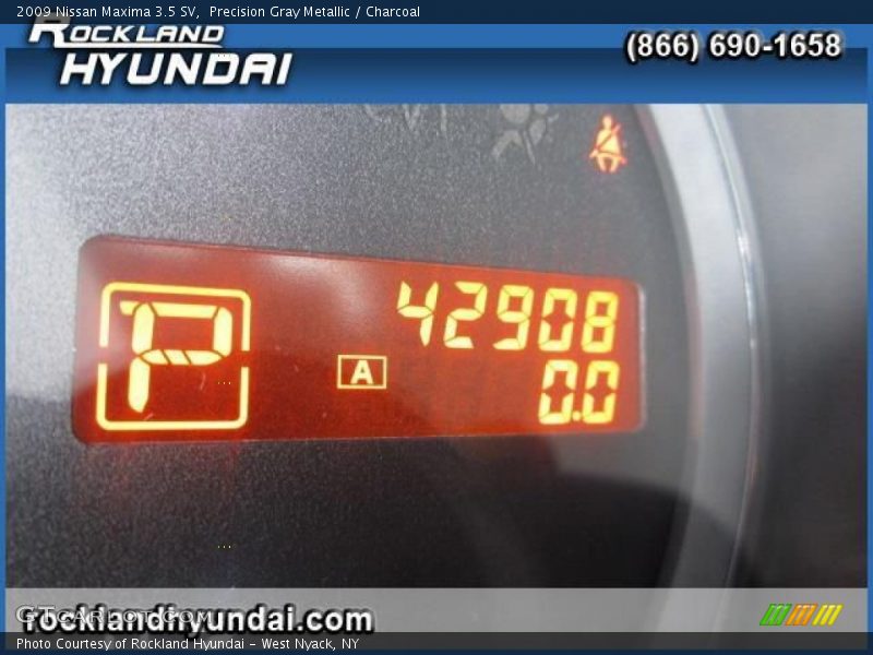 Precision Gray Metallic / Charcoal 2009 Nissan Maxima 3.5 SV