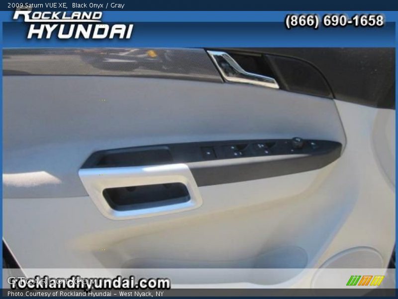 Black Onyx / Gray 2009 Saturn VUE XE