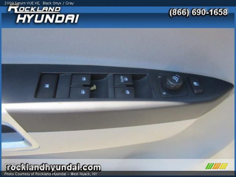 Black Onyx / Gray 2009 Saturn VUE XE