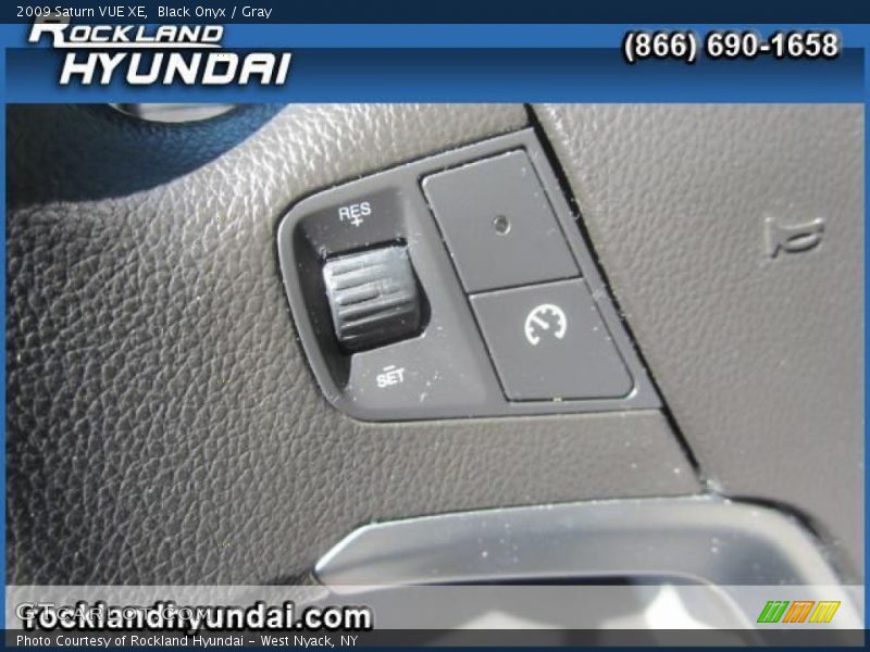 Black Onyx / Gray 2009 Saturn VUE XE