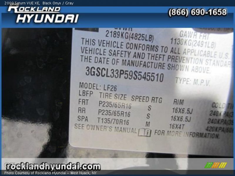 Black Onyx / Gray 2009 Saturn VUE XE