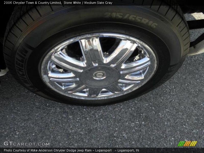 Stone White / Medium Slate Gray 2006 Chrysler Town & Country Limited
