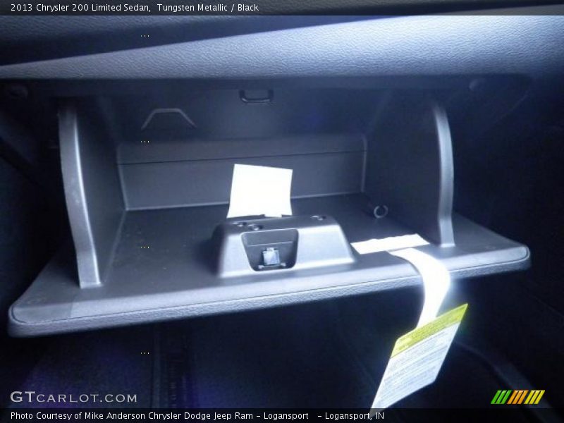 Tungsten Metallic / Black 2013 Chrysler 200 Limited Sedan