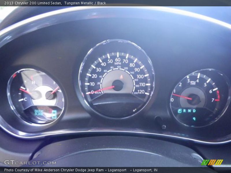 Tungsten Metallic / Black 2013 Chrysler 200 Limited Sedan