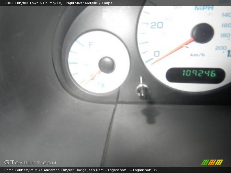 Bright Silver Metallic / Taupe 2003 Chrysler Town & Country EX
