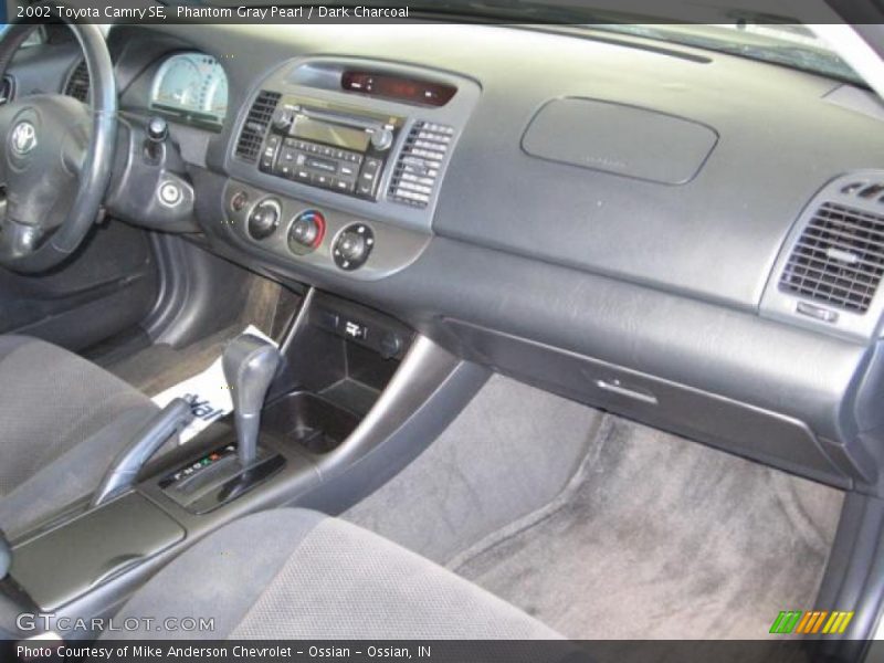 Phantom Gray Pearl / Dark Charcoal 2002 Toyota Camry SE