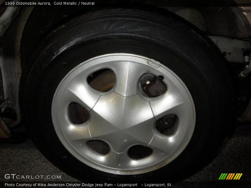 Gold Metallic / Neutral 1999 Oldsmobile Aurora