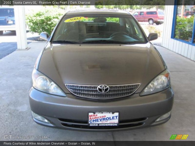 Phantom Gray Pearl / Dark Charcoal 2002 Toyota Camry SE
