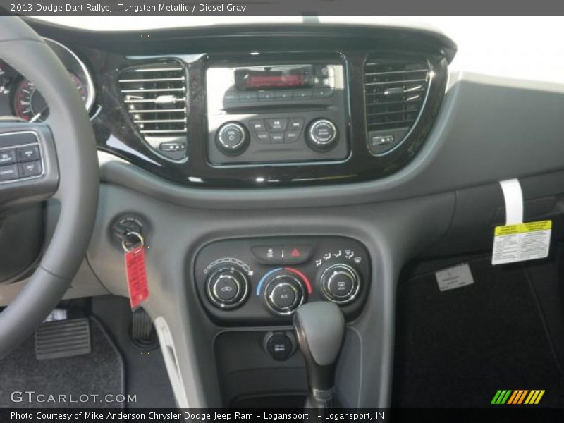 Tungsten Metallic / Diesel Gray 2013 Dodge Dart Rallye