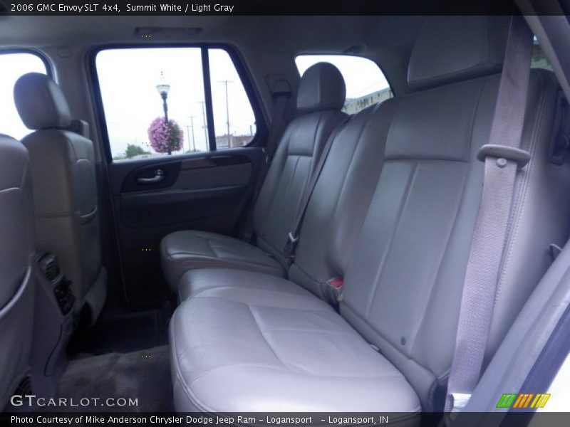 Summit White / Light Gray 2006 GMC Envoy SLT 4x4