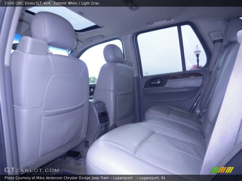 Summit White / Light Gray 2006 GMC Envoy SLT 4x4