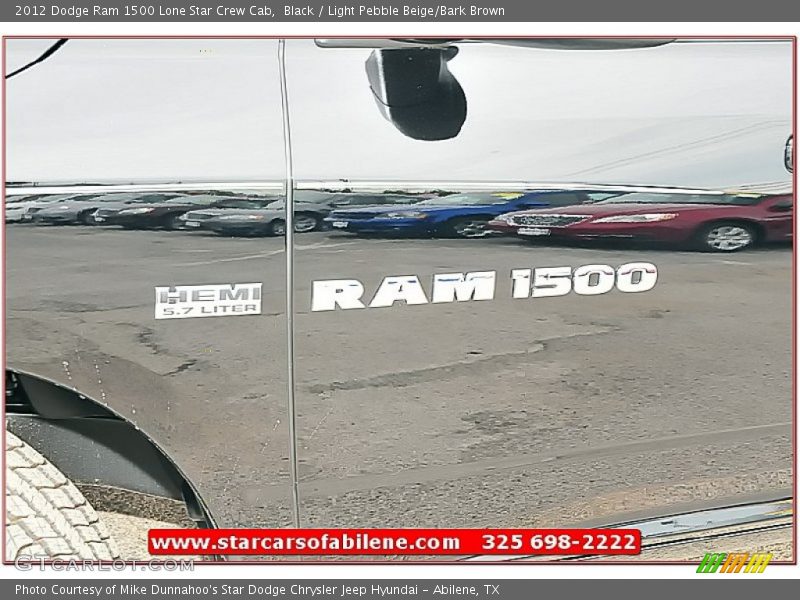 Black / Light Pebble Beige/Bark Brown 2012 Dodge Ram 1500 Lone Star Crew Cab