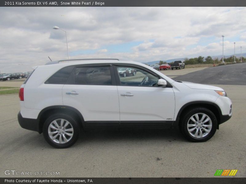 Snow White Pearl / Beige 2011 Kia Sorento EX V6 AWD