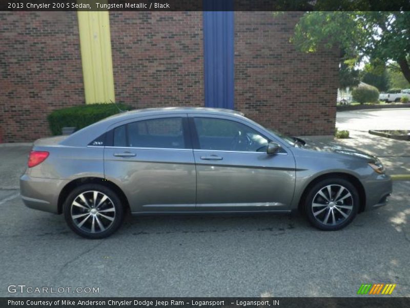 Tungsten Metallic / Black 2013 Chrysler 200 S Sedan
