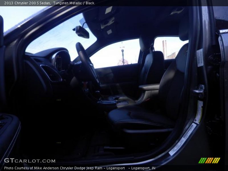 Tungsten Metallic / Black 2013 Chrysler 200 S Sedan