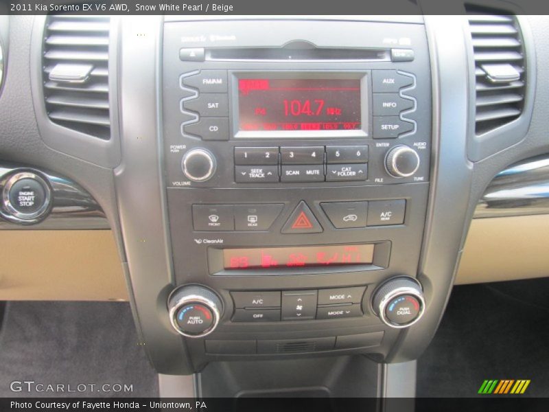 Snow White Pearl / Beige 2011 Kia Sorento EX V6 AWD