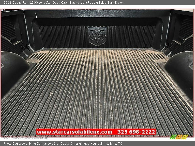 Black / Light Pebble Beige/Bark Brown 2012 Dodge Ram 1500 Lone Star Quad Cab