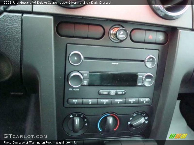 Vapor Silver Metallic / Dark Charcoal 2008 Ford Mustang V6 Deluxe Coupe