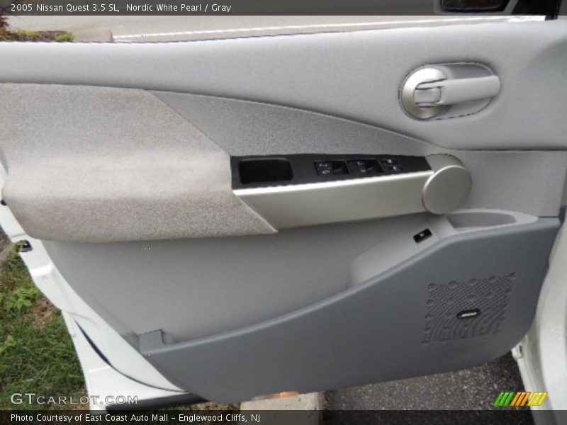 Nordic White Pearl / Gray 2005 Nissan Quest 3.5 SL