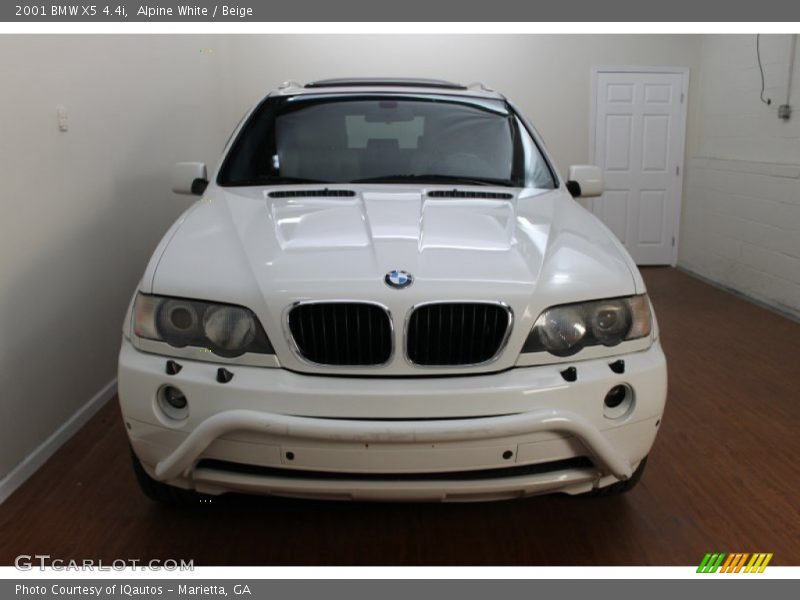 Alpine White / Beige 2001 BMW X5 4.4i
