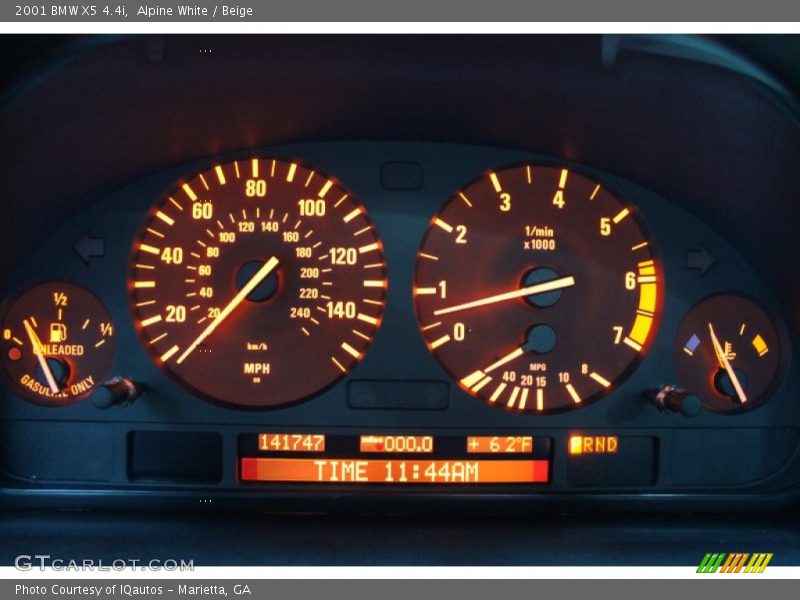 Alpine White / Beige 2001 BMW X5 4.4i