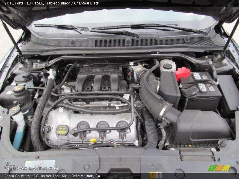 Tuxedo Black / Charcoal Black 2011 Ford Taurus SEL