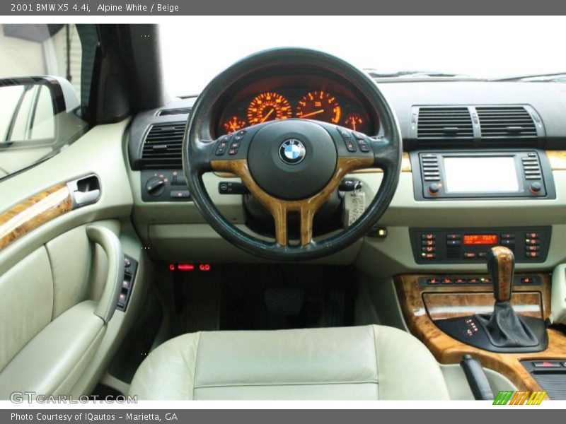 Alpine White / Beige 2001 BMW X5 4.4i