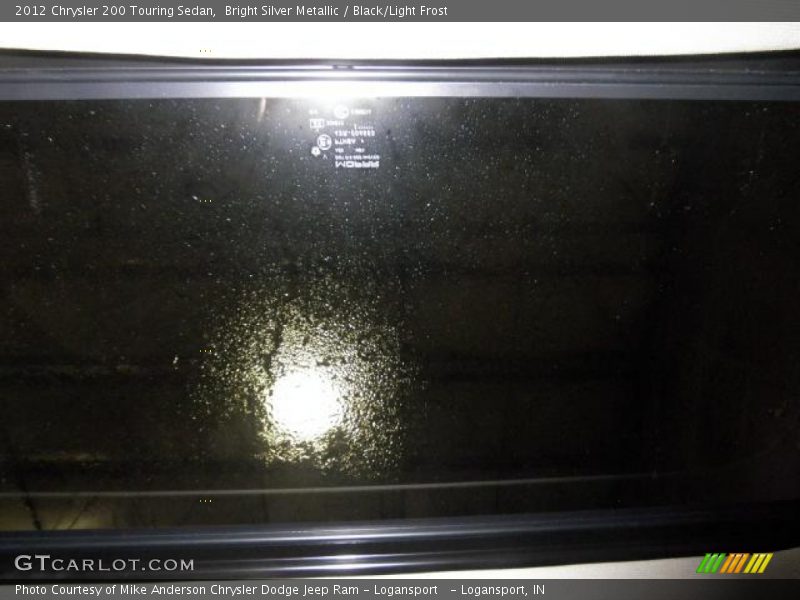 Bright Silver Metallic / Black/Light Frost 2012 Chrysler 200 Touring Sedan