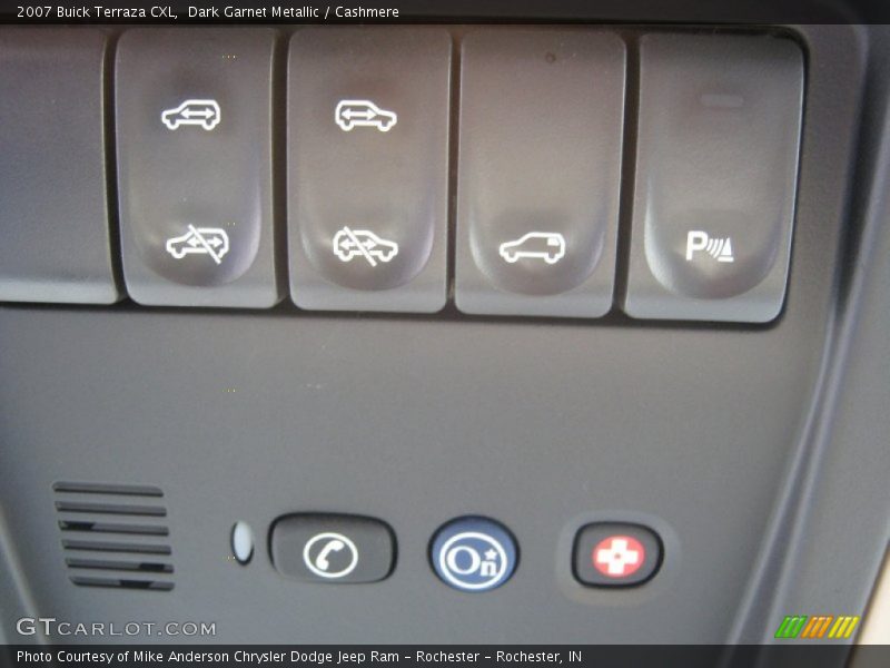 Controls of 2007 Terraza CXL