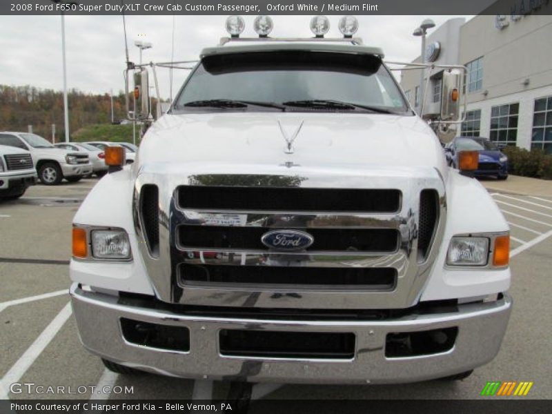 Oxford White / Medium Flint 2008 Ford F650 Super Duty XLT Crew Cab Custom Passenger