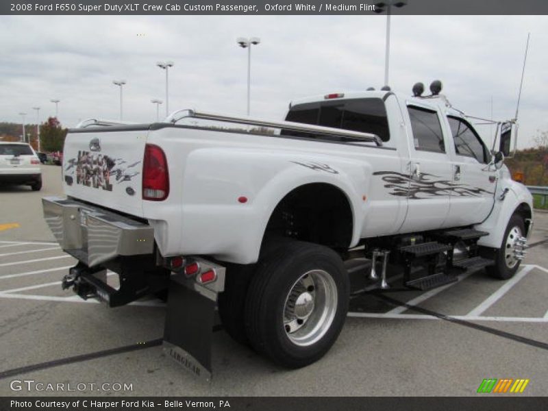  2008 F650 Super Duty XLT Crew Cab Custom Passenger Oxford White