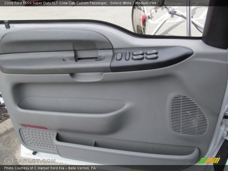 Door Panel of 2008 F650 Super Duty XLT Crew Cab Custom Passenger