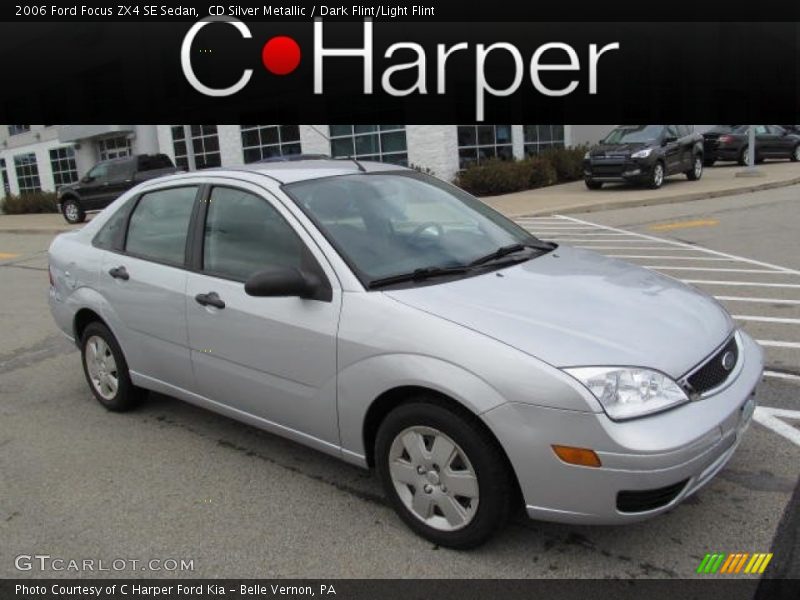 CD Silver Metallic / Dark Flint/Light Flint 2006 Ford Focus ZX4 SE Sedan